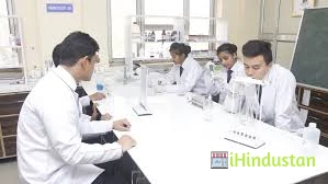 The Health Care School - Paramedical College in Delhi - Logo