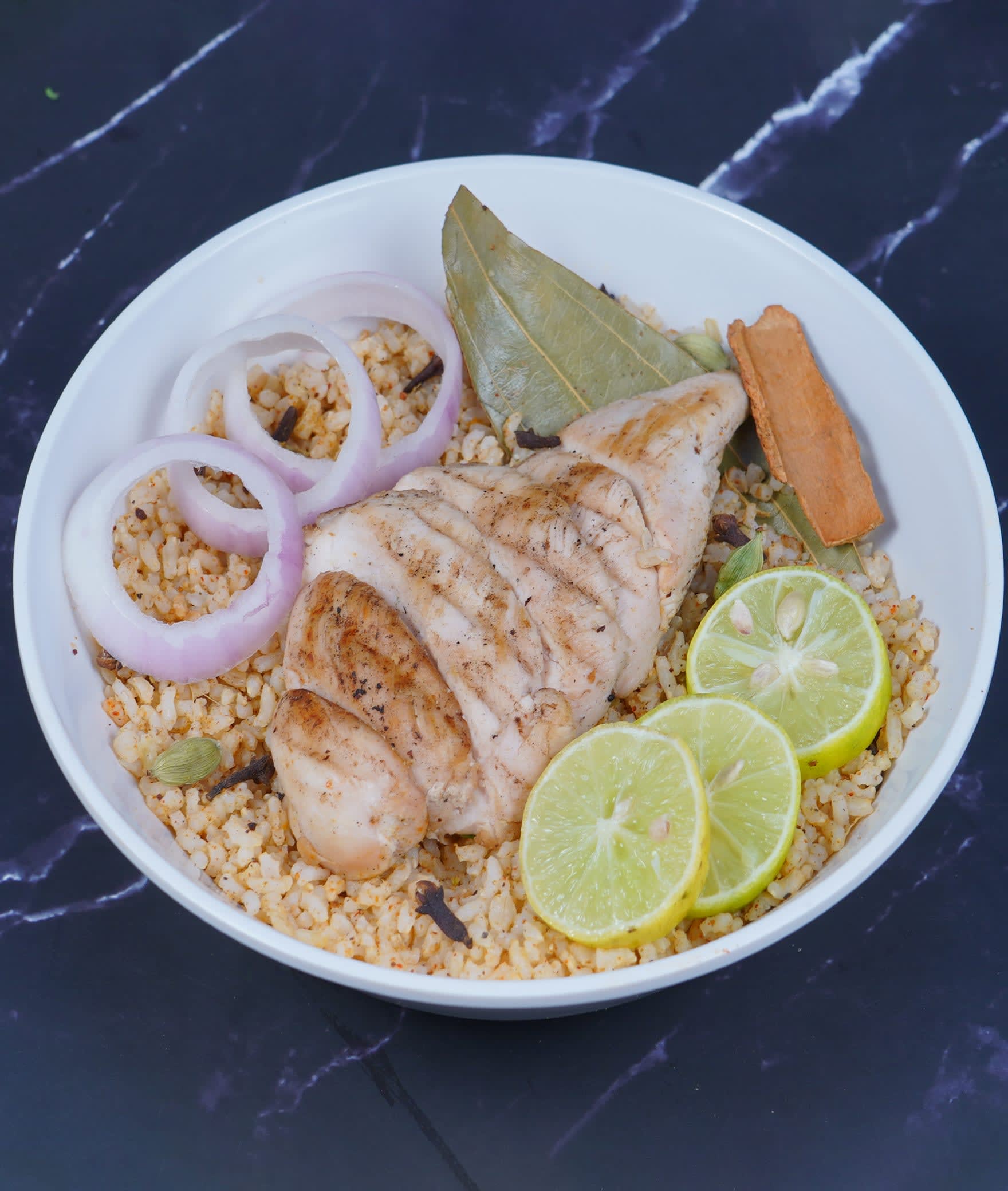 The Healthy Grub - Logo