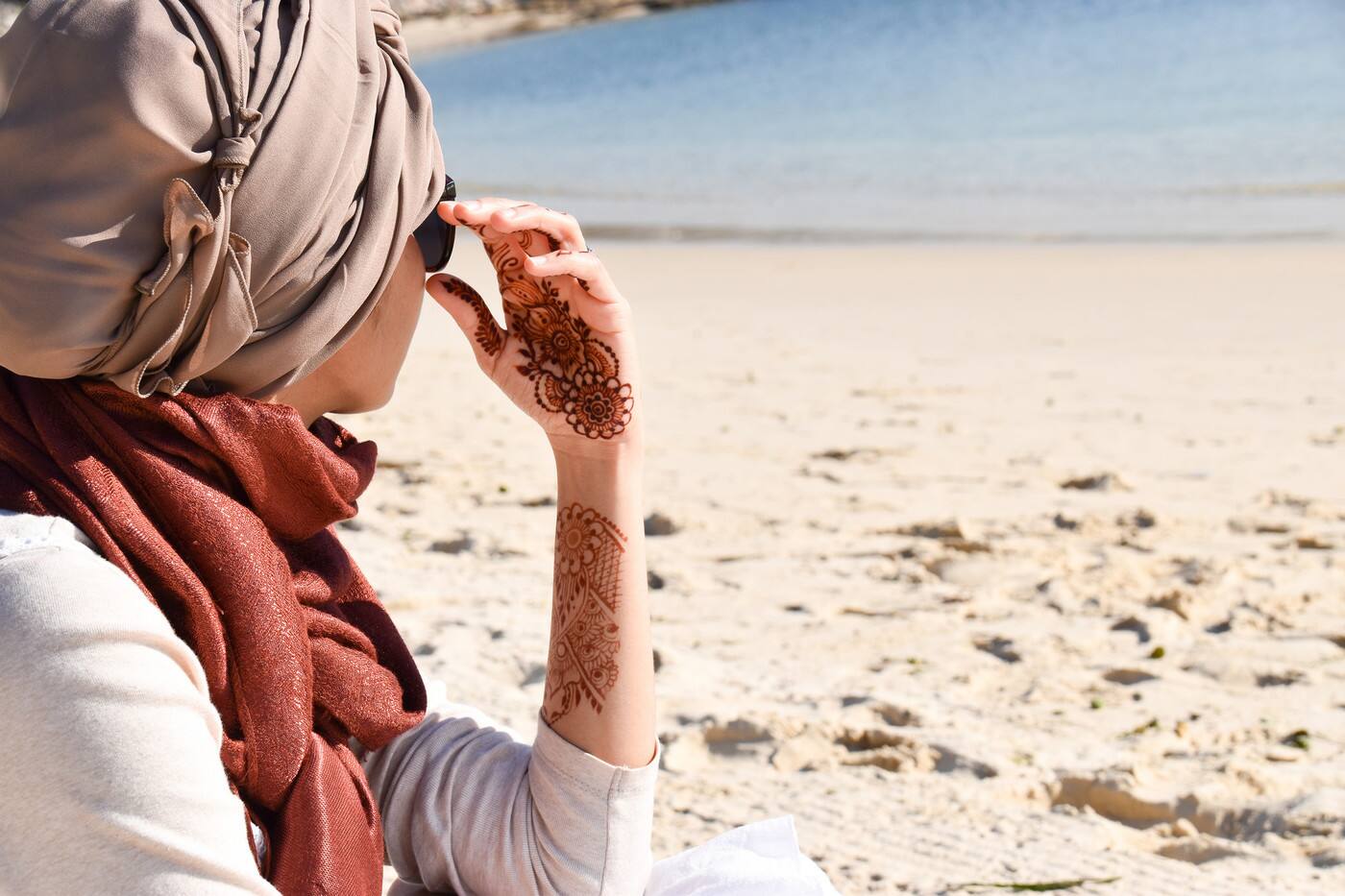 The Henna Realm - Cover photo