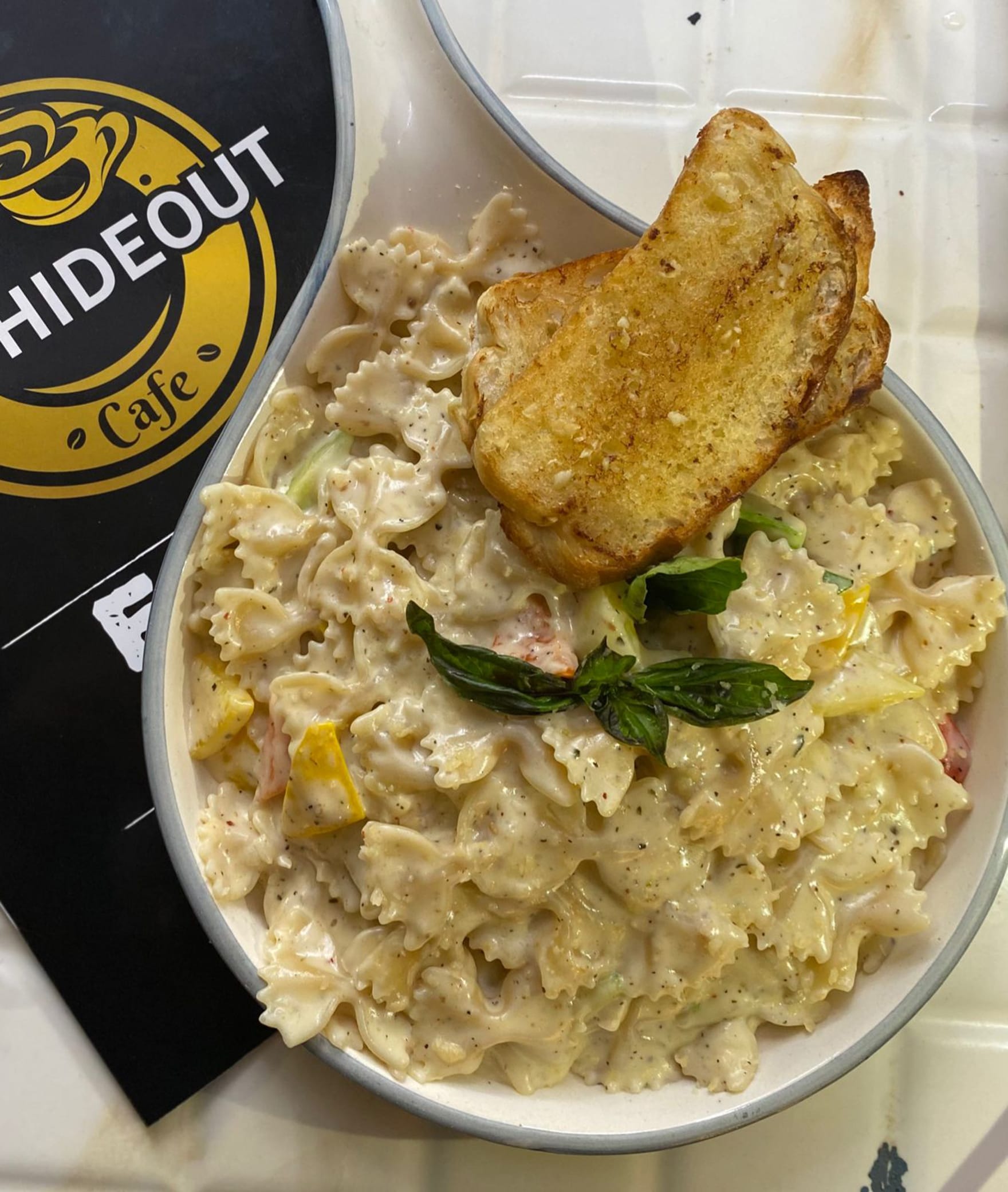 The Hideout Cafe - Logo