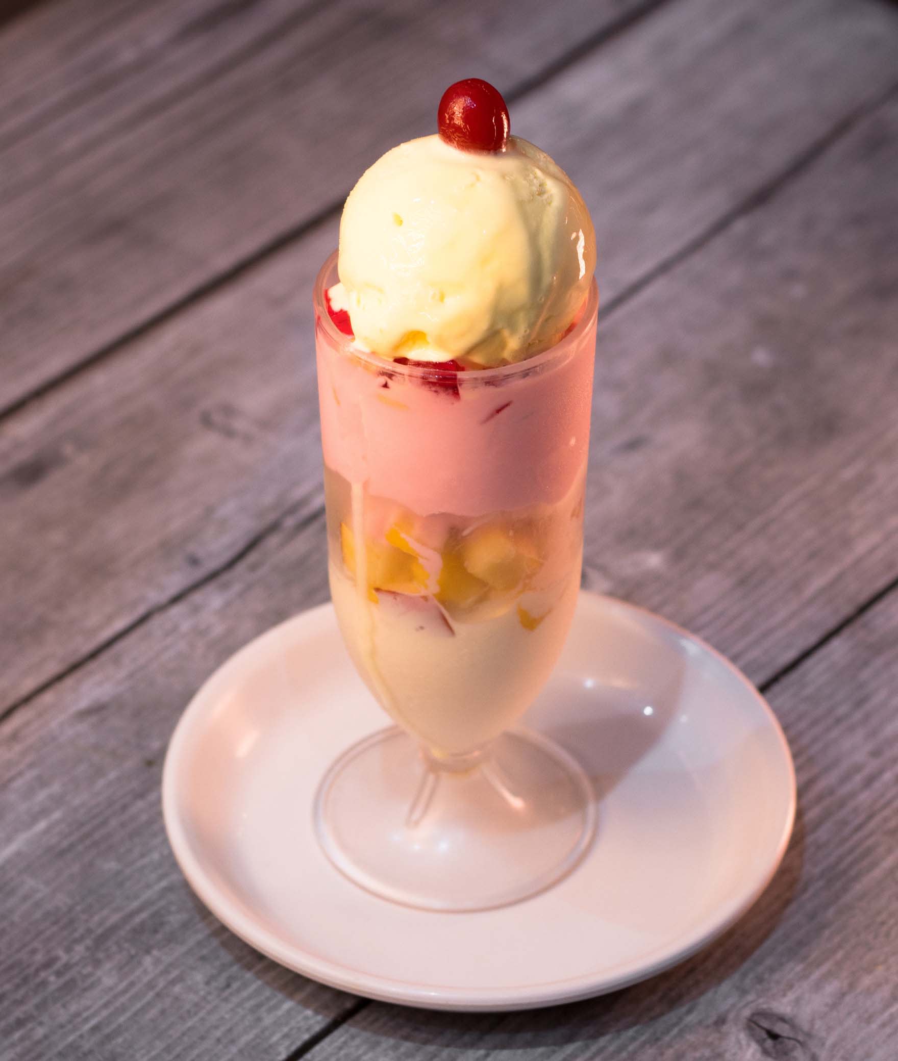 THE ICE CREAM SPOT - Logo