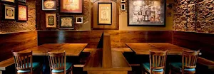 The Irish House - Logo