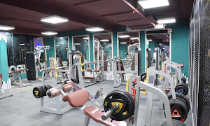 The Iron Pumper'S Gym - Cover photo