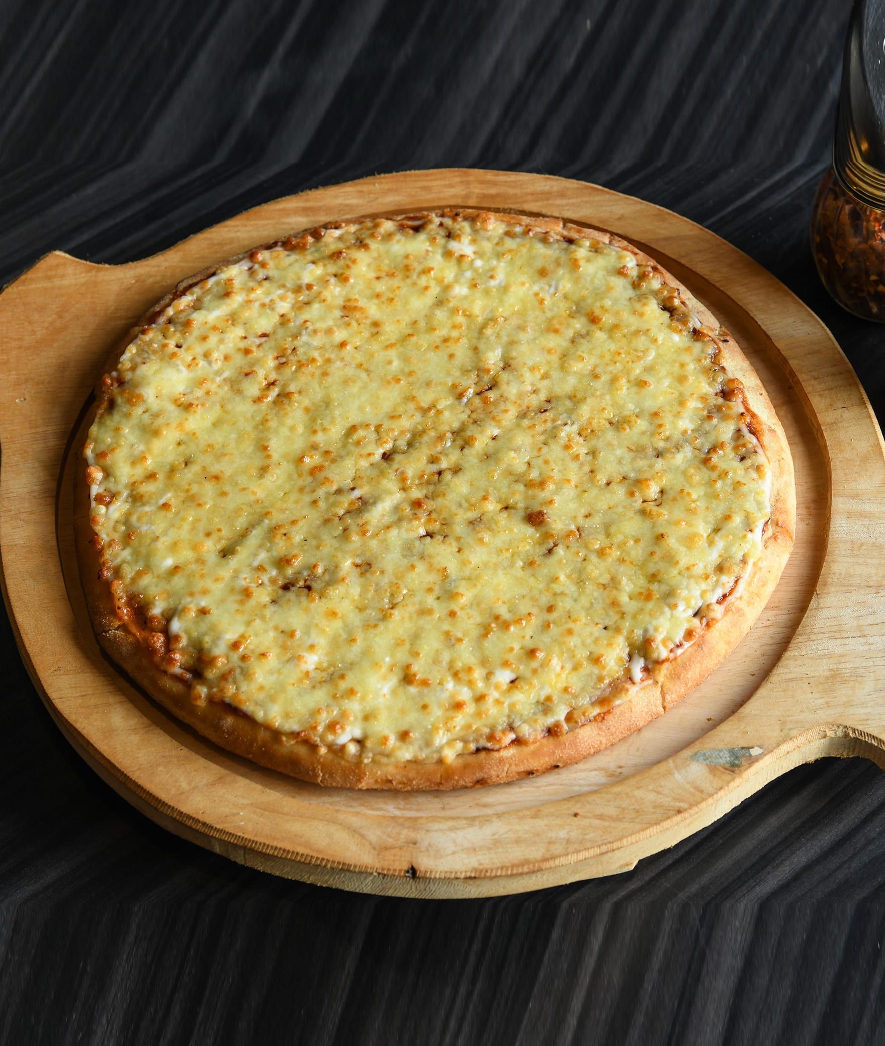 THE ITALIAN KITCHEN (PizzaZ) - Logo