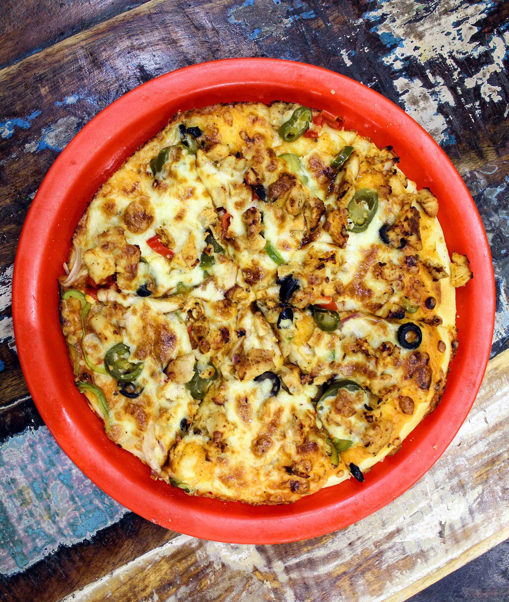 THE ITALIAN KITCHEN (PIZZA VILLA) - Logo