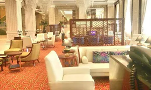 The Lobby @ Sheraton Cafe - Logo