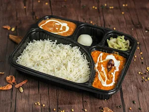 The Meal Factory - Logo