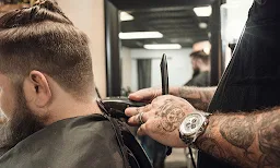 The Muse Unisex Saloon - Logo