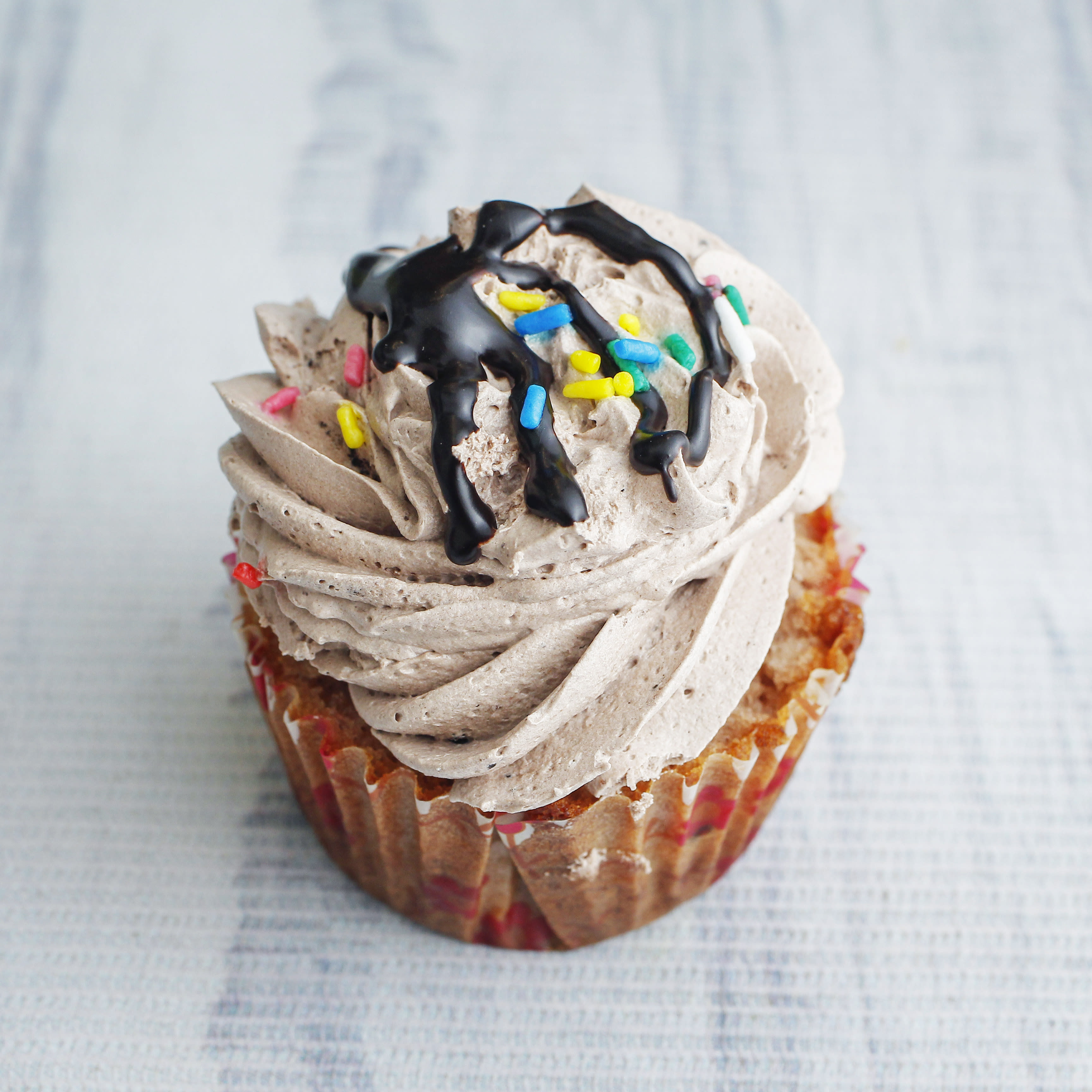 The New Taste Bakery - Logo