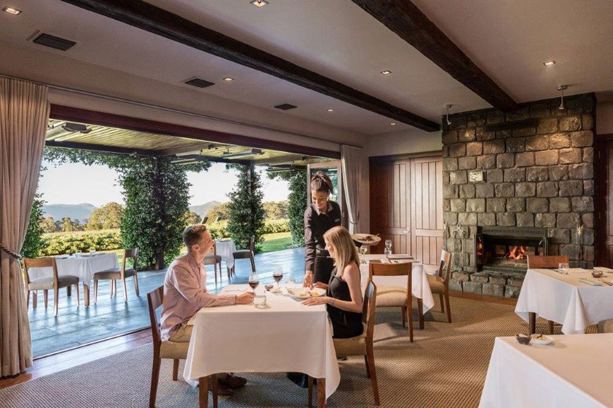 The Peak at Spicers Peak Lodge - Logo