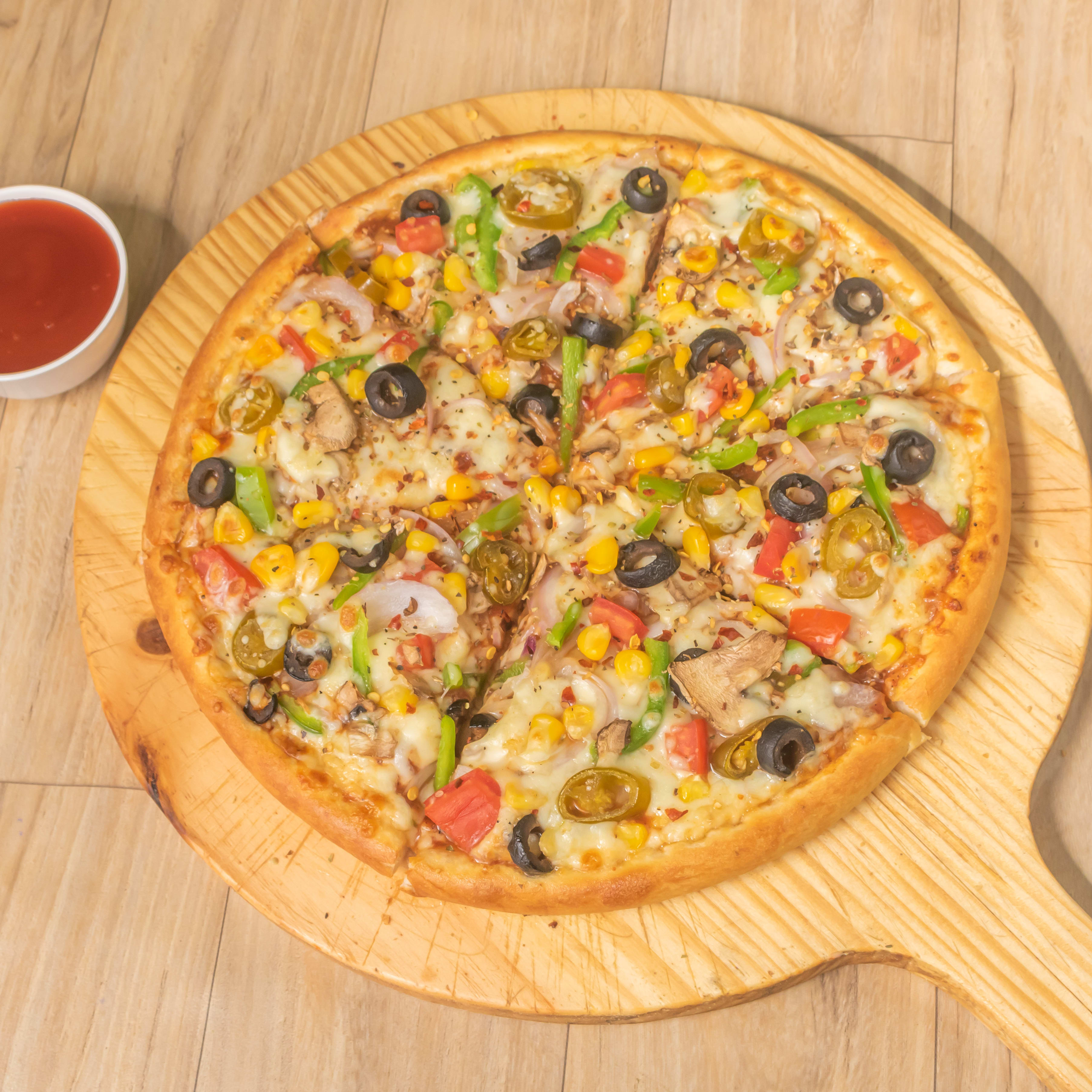 The Pizza Basket - Logo