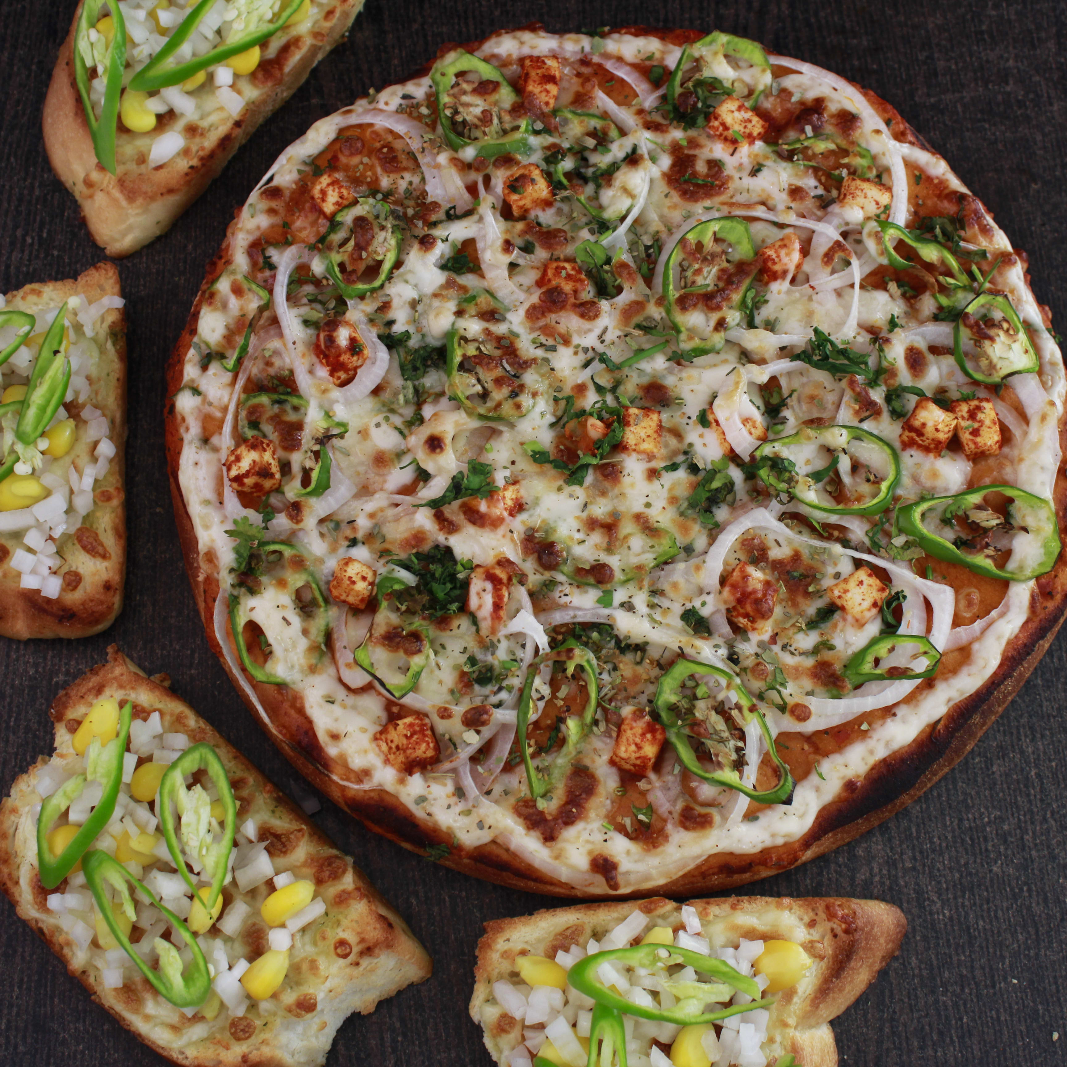 The Pizza Unlimited - Vidhyadhar Nagar - Logo