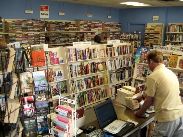 The Pleasant Bookstore - Logo