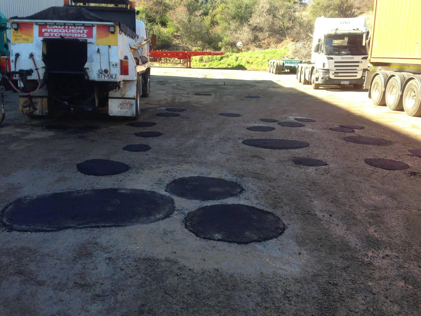 THE POTHOLE COMPANY - Logo