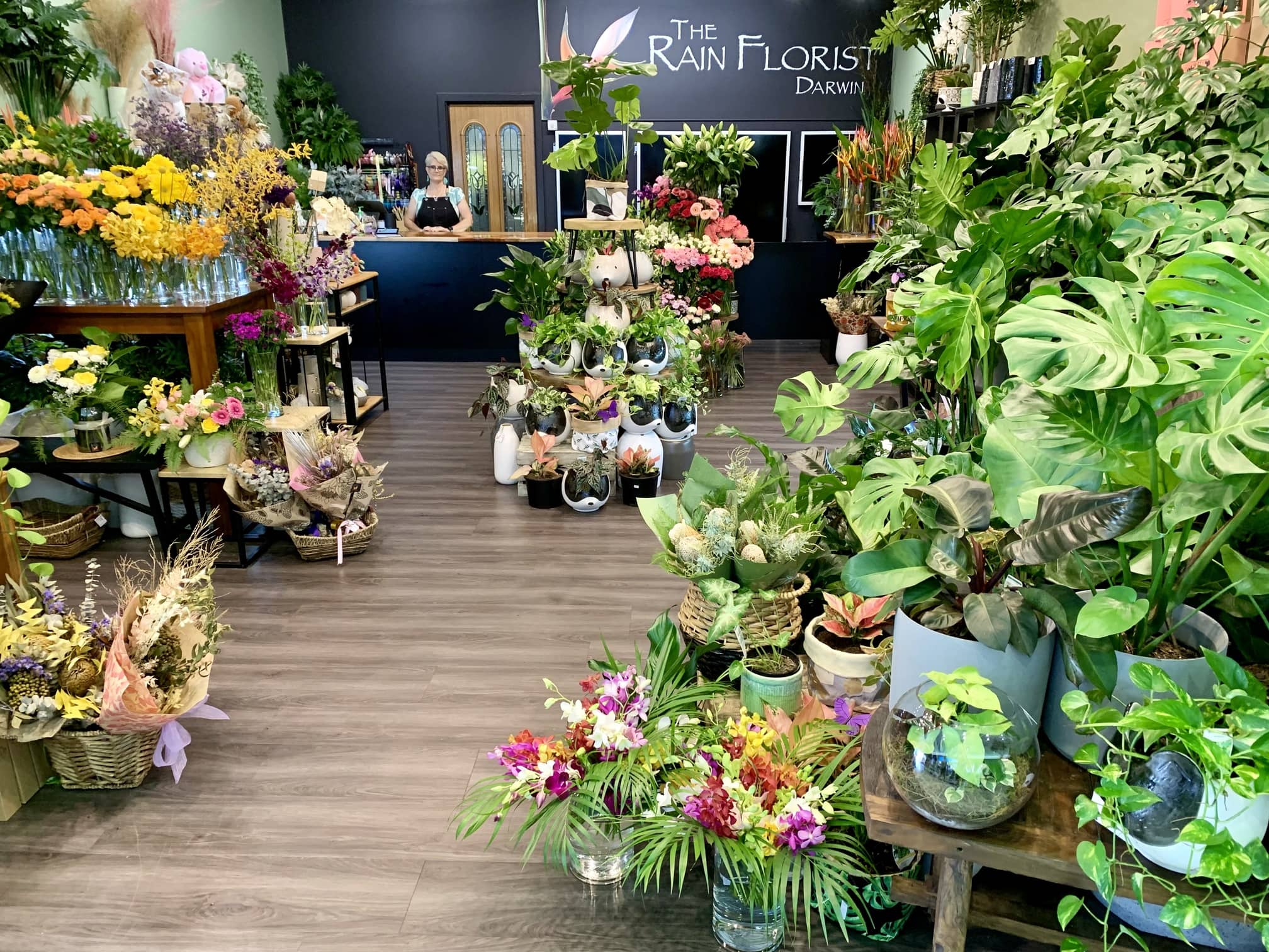 The Rain Florist Darwin - Logo