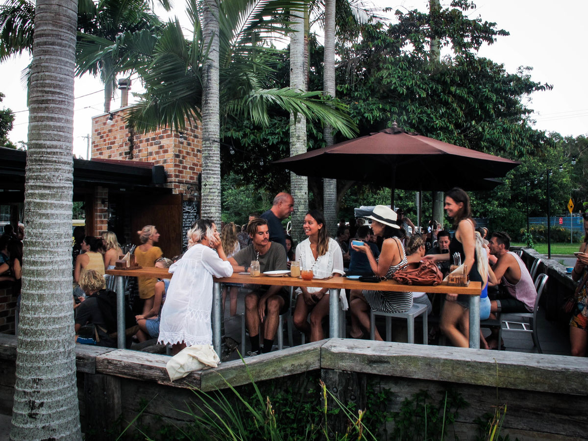 The Roadhouse Byron Bay - Logo