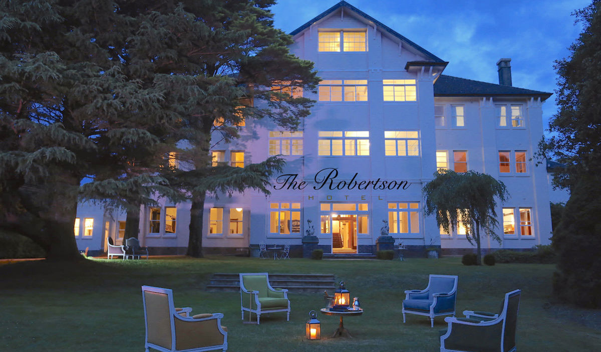 The Robertson Hotel - Logo