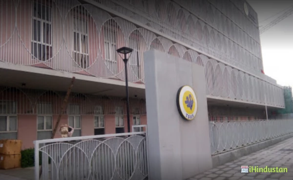 The Shri Ram Universal School, Palava - Logo