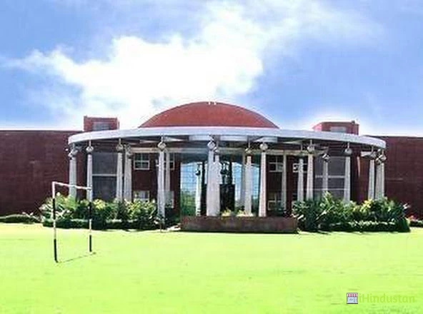 The Sirsa School - Logo