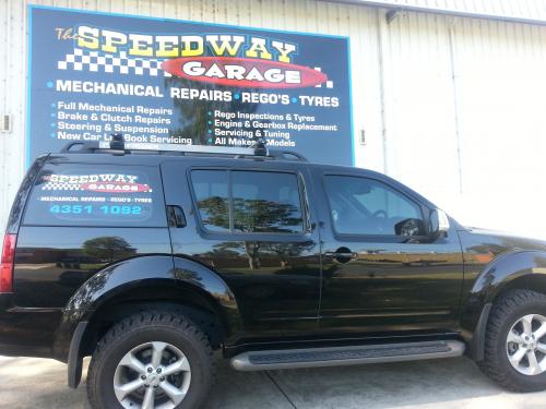 The Speedway Garage - Logo