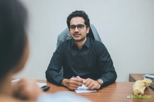 The Spine Centre - Best Spine Clinic in Mumbai Spine - Logo