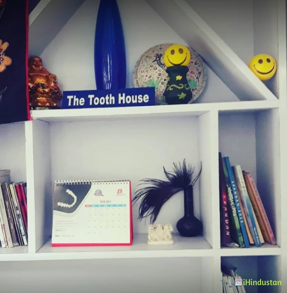 The Tooth House - Multispeciality Dental Clinic - Logo