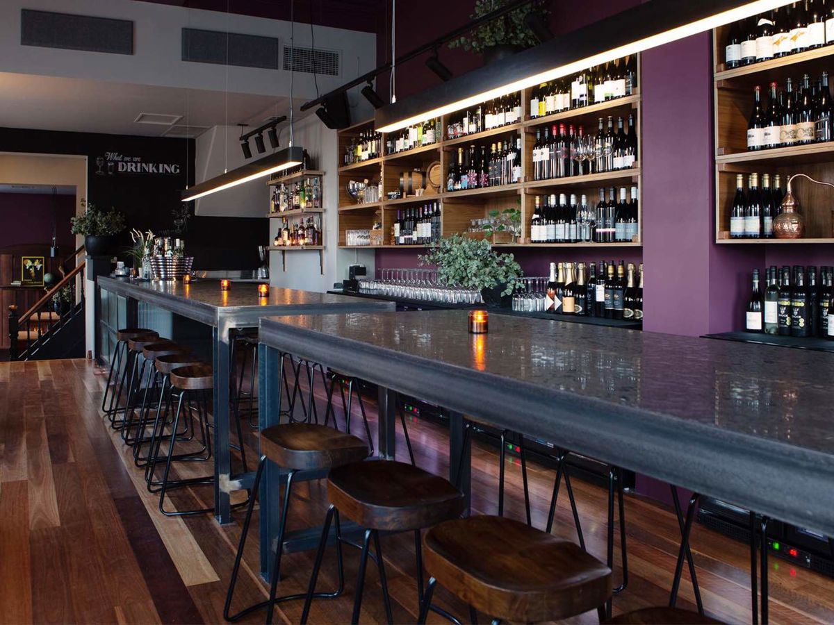The Vale Bar & Eatery - Logo
