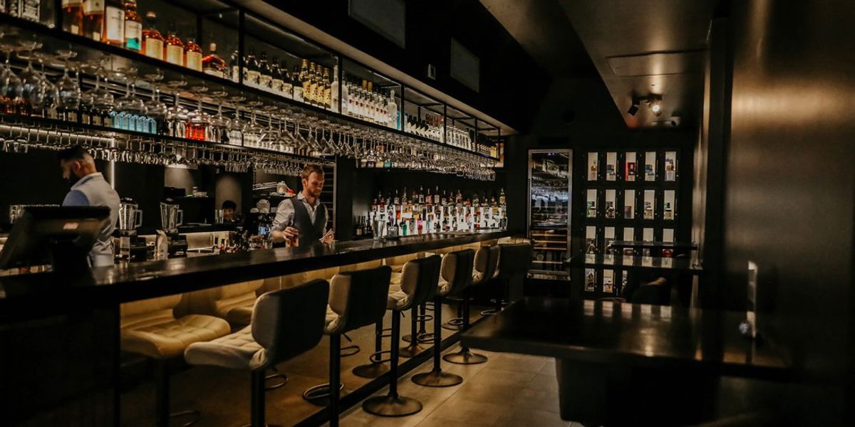 The Vault Bar & Tapas - Logo