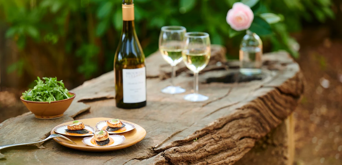 The Vineyard Kitchen - Logo