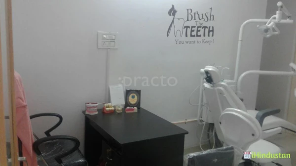 THE WELLNESS CLINIC (Dental- Cosmetics- Hair Transplant - Logo