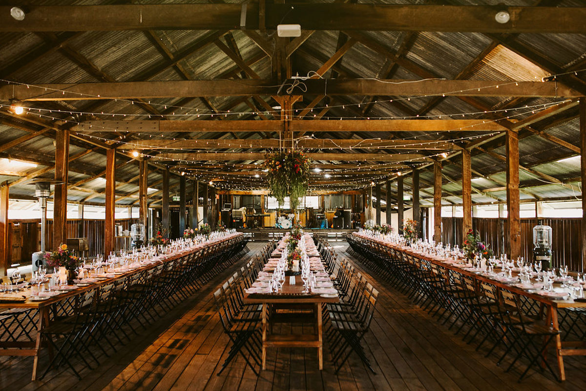 The Woolshed Cafe Restaurant - Logo