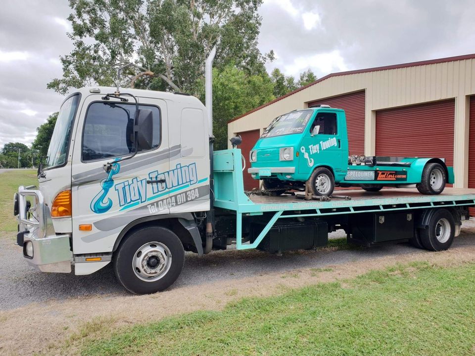 Tidy Towing - Logo