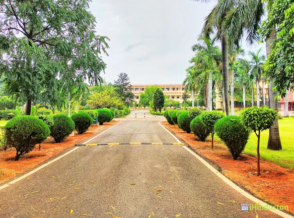 TIET - Thapar Institute of Engineering And Technology - Logo