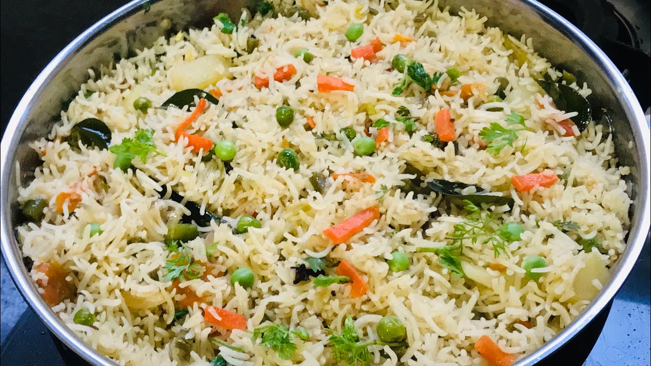 Tiffin khana - Logo