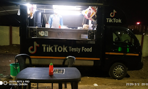Tik Tok Delhi Tadka Chaat - Logo