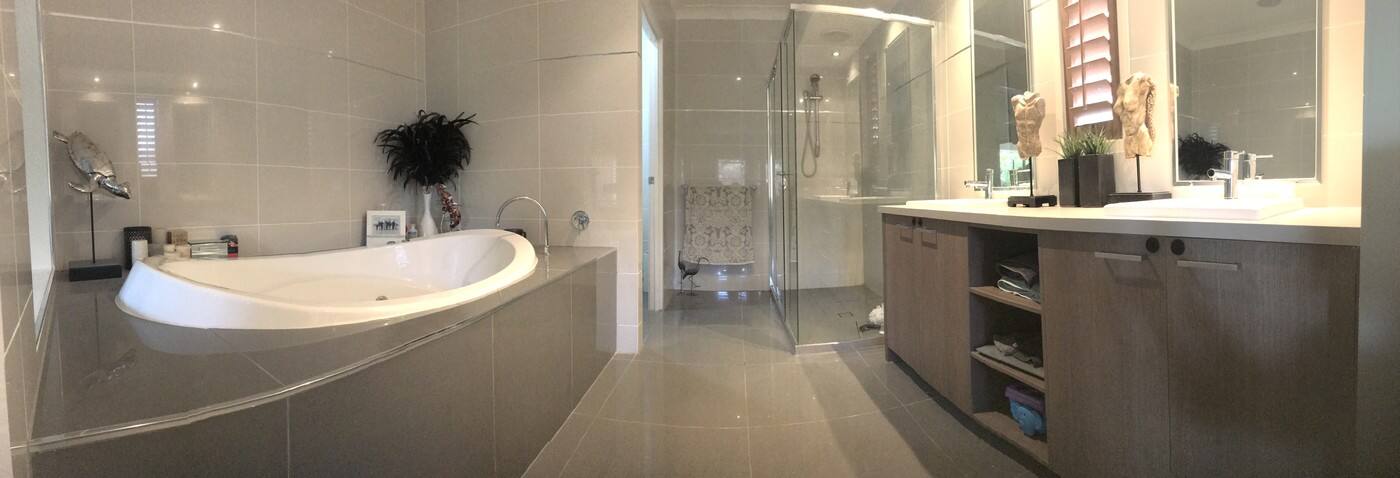 Tile & Grout Guys. - Logo