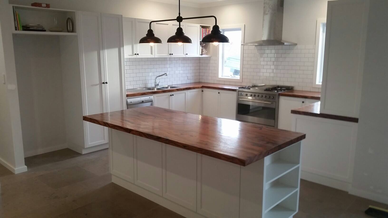 TimberWise Cabinets - Logo