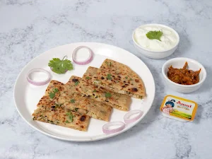 Times Of Paratha - Logo