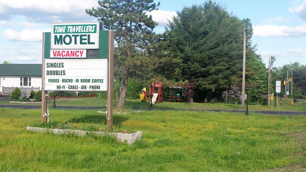 Time Travellers Motel - Logo