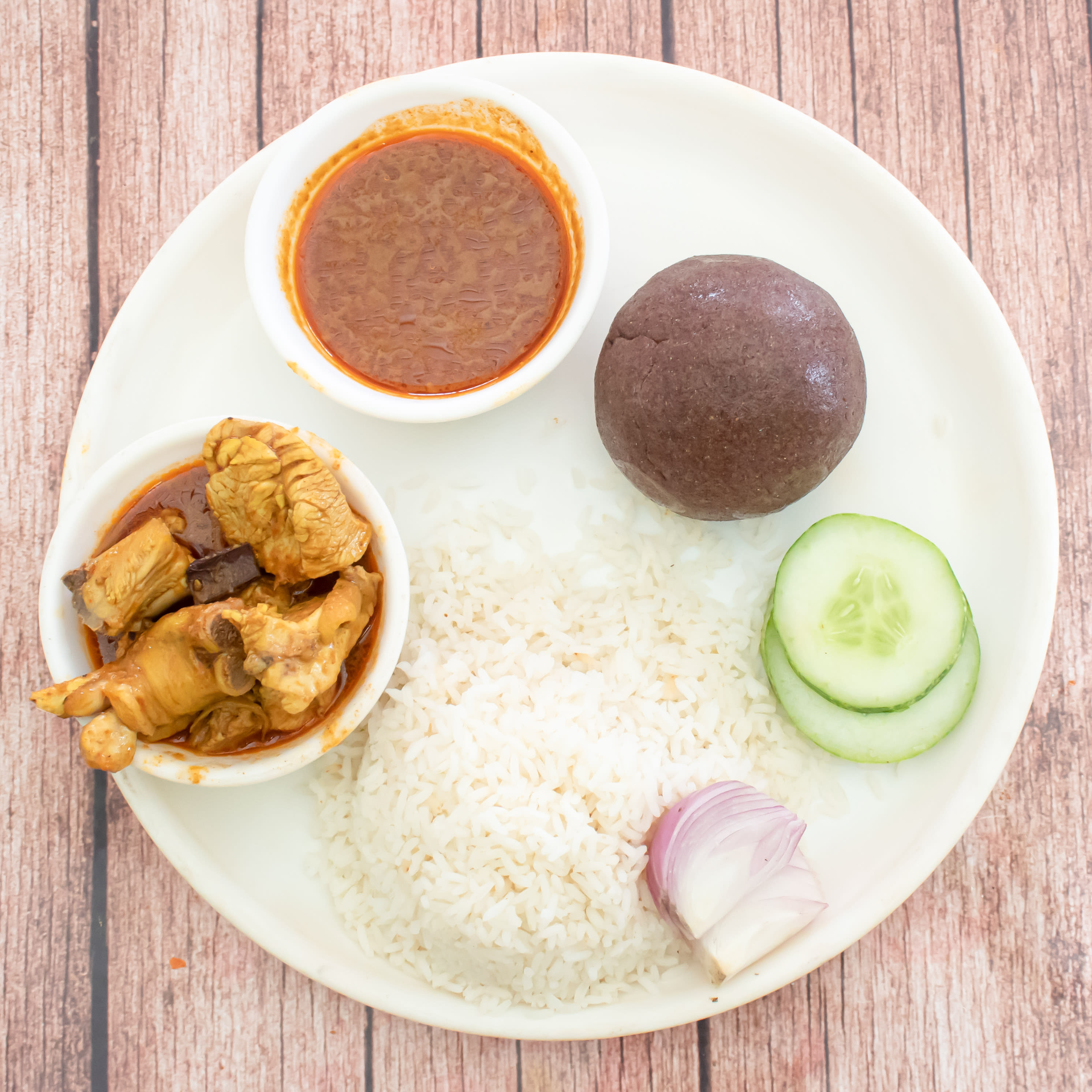 Tinku's Food Court - Logo