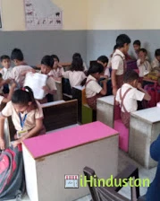 tiny rots school - Logo
