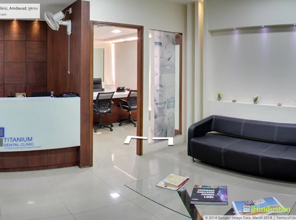 Titanium Dental Clinic - Logo