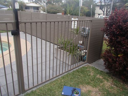 Topp Pool Fence Inspections - Logo