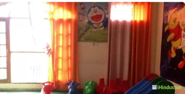 Tots First Step Play School - Logo