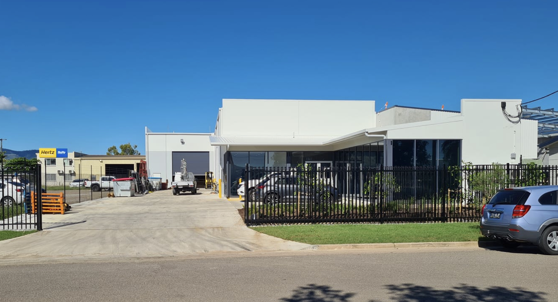 Townsville Windows & Screens - Logo