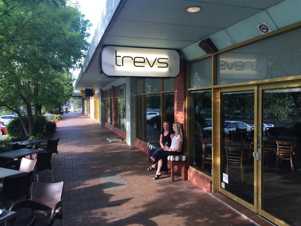 Trevs @ Dickson - Logo