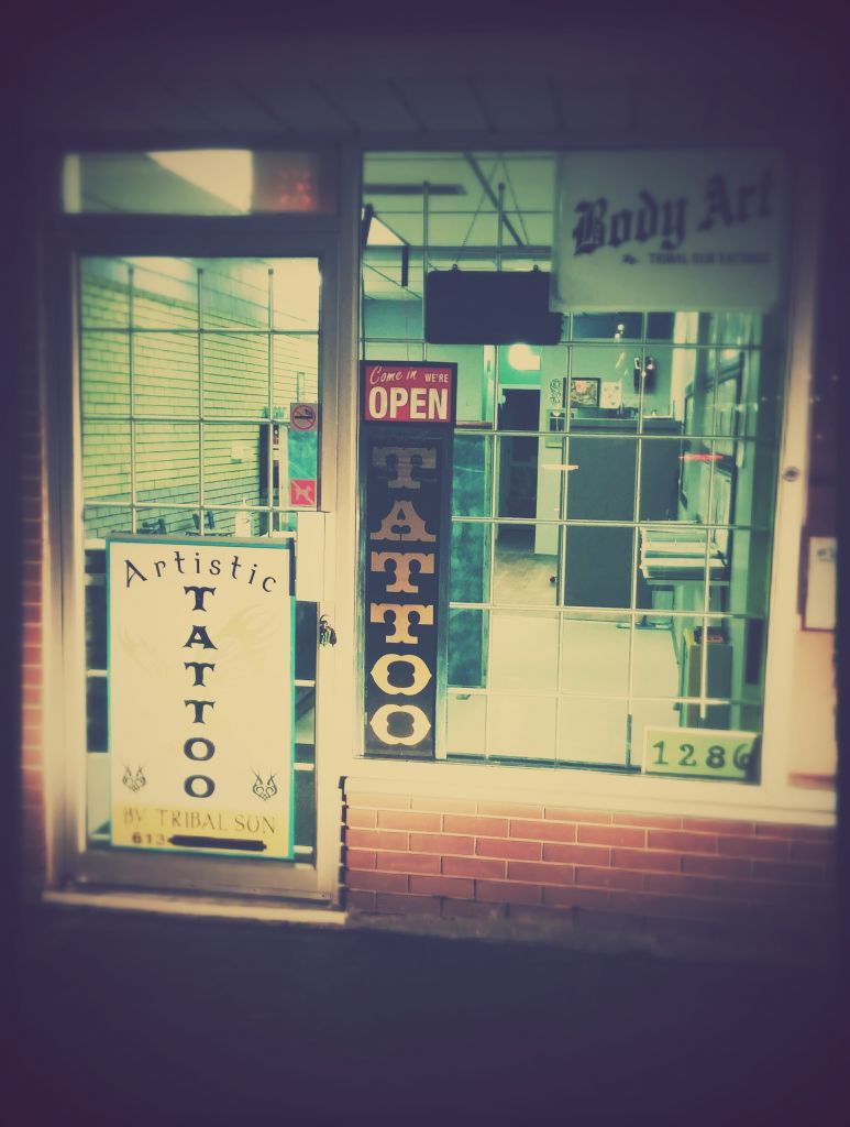 Tribal Sun Tattooz - Logo