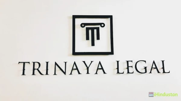 Trinaya Legal - Logo