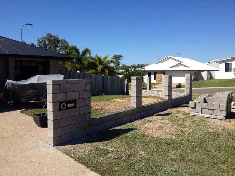 Tropical Bricklaying - Logo