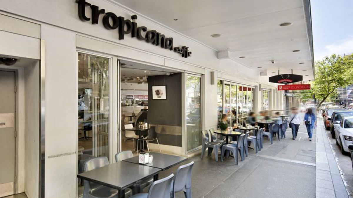 Tropicana Caffe - Logo